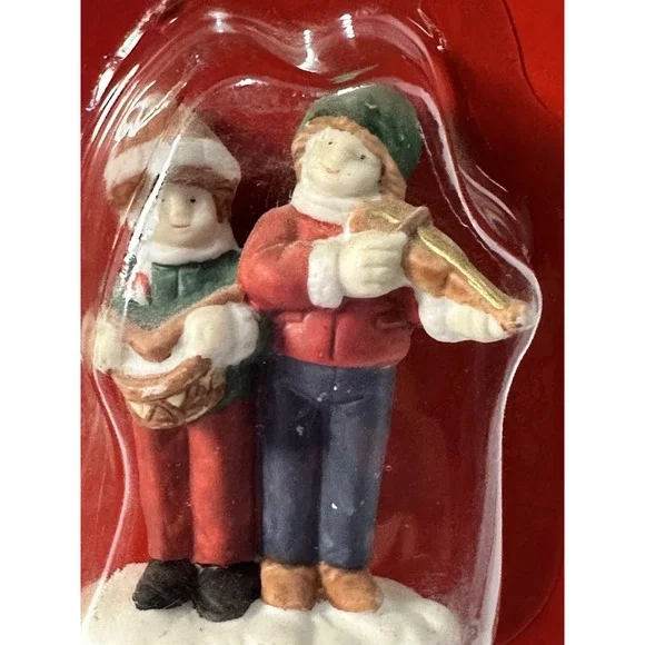 Christmas Village Piece Vintage Street Musicians Violin And Drummer Boys NOS - Picture 2 of 8